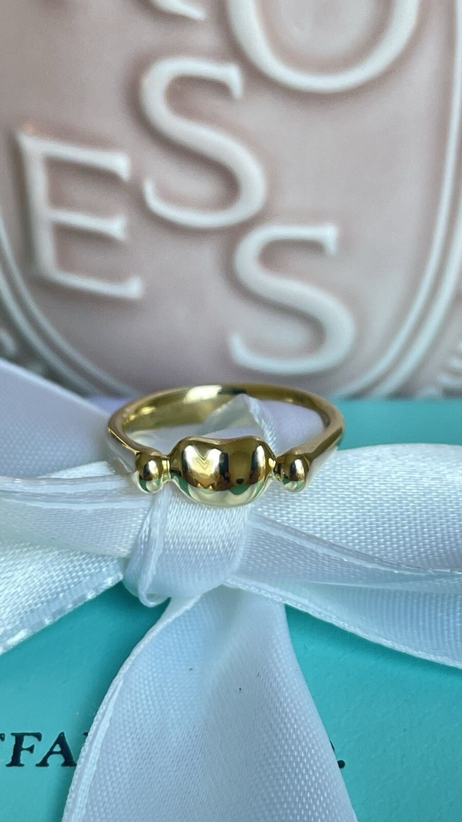 Tiffany & Co. Elsa Peretti Bean design Ring in Yellow Gold Tiffany & Co. Elsa Peretti Bean design Ring in Yellow Gold