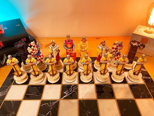 Luxury Crusaders Chess Set for Adults Hand Painted Wooden Chess Board Gift Idea - Picture 7 of 9