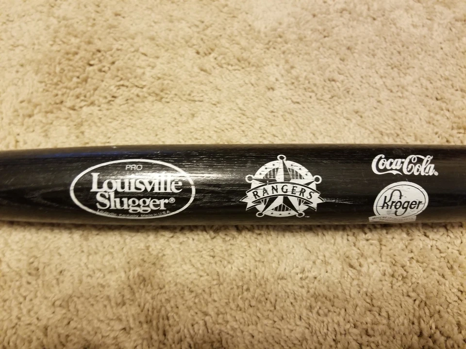 Ivan Pudge Rodriguez Louisville Slugger Promotional Bat Texas Rangers AL MVP HTF - Image 2 of 4