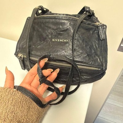 GIVENCHY Pandora Auth Black Messenger Bag Shoulder 4G Handbag Wrinkle Processing