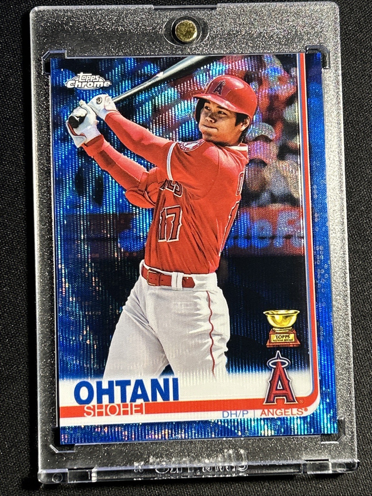 2019 Topps Chrome - Shohei Ohtani #1 Blue Wave Refractor /75 CLEAN