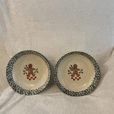 Tienshan Folkcraft Gingerbread Man Set Of 2 Salad Plates/ Serving Dishes 9” MINT