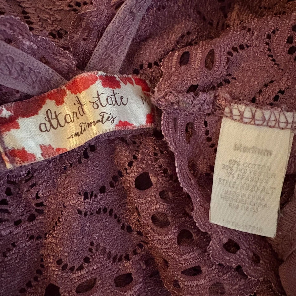Bralette de Encaje Aerie Rosa Malva Inalámbrico Confort Cuello en V Mediano Boho Foto 3 de 4