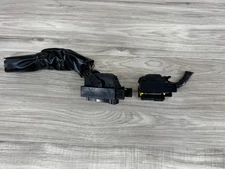 2004 Nissan Titan 5.6L V8 4x2 ECM ECU Wiring Harness Plug Connector OEM.