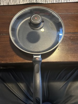 Swiss Diamond HD 10-Inch Fry Pan with Lid Made In Switzerland