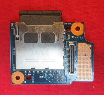 ACER M3-581T-6618 SD CARD BOARD 12117907-00104