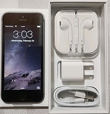 Apple iPhone 5S 32GB Never Hooked Up Unlocked AT&T Silver iOS 8.4