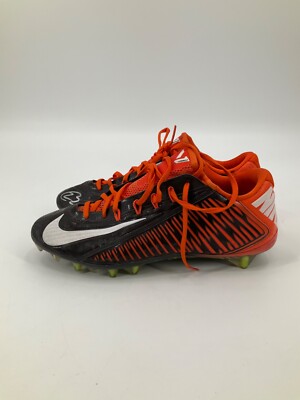 TRAVIS BENJAMIN GAME USED CLEVELAND BROWNS SIGNED NIKE CLEATS W