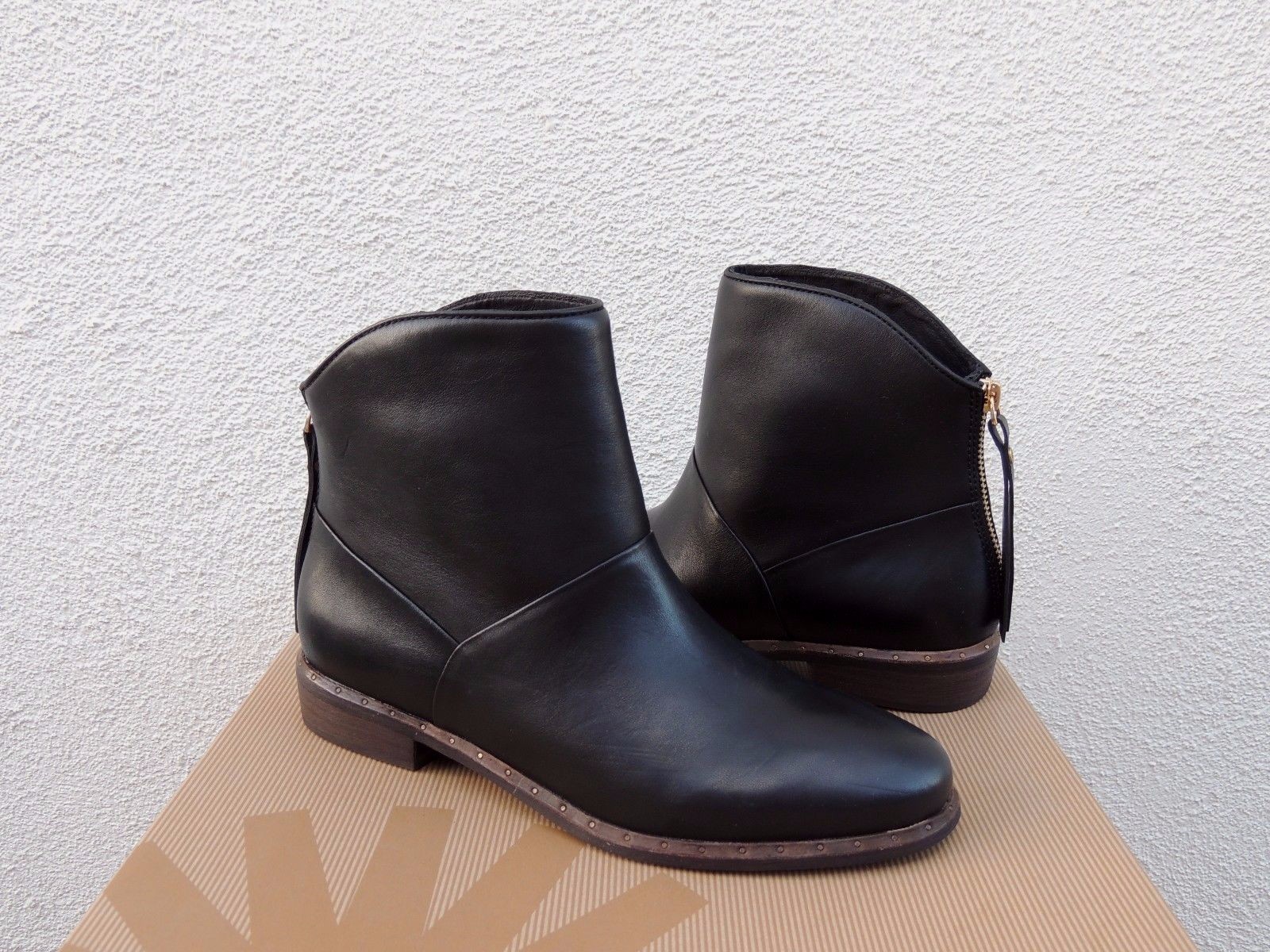 ugg bruno bootie