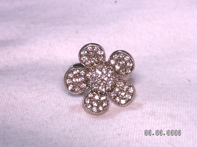 Anillo De Flor De Cristales De Plata Esterlina 925 EC...Tamaño 7.25...