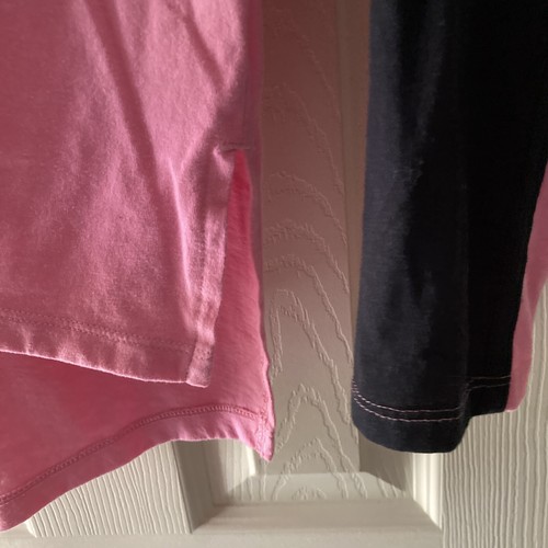 UNDER ARMOUR GIRLS YOUTH XL LS LIGHTWEIGHT PINK PULLOVER ACTIVEWEAR TOP - Picture 3 of 12