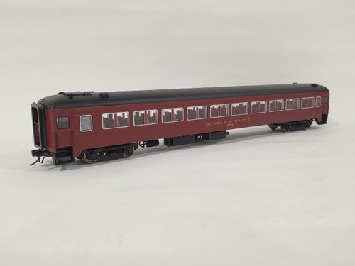 Trenes Rapido 109133, HO, Osgood Bradley Coach, Boston y Maine 4586 | Condition: Used