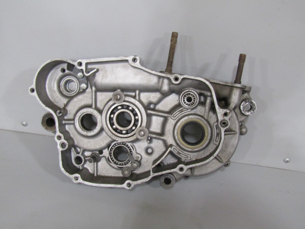 Aページ　88h Kx500 Kawasaki 1989 KX 500 Crankcase Left Crank Case Engine for