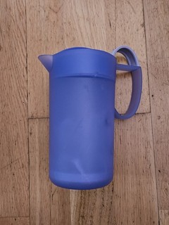 Milchaufschäumer Crema Momenti von Tupper 500 ml lila