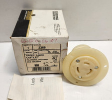 NEW OLD STOCK LEVITON 20A 125/250V 3-POLE FLANGED LOCKING OUTLET 2366