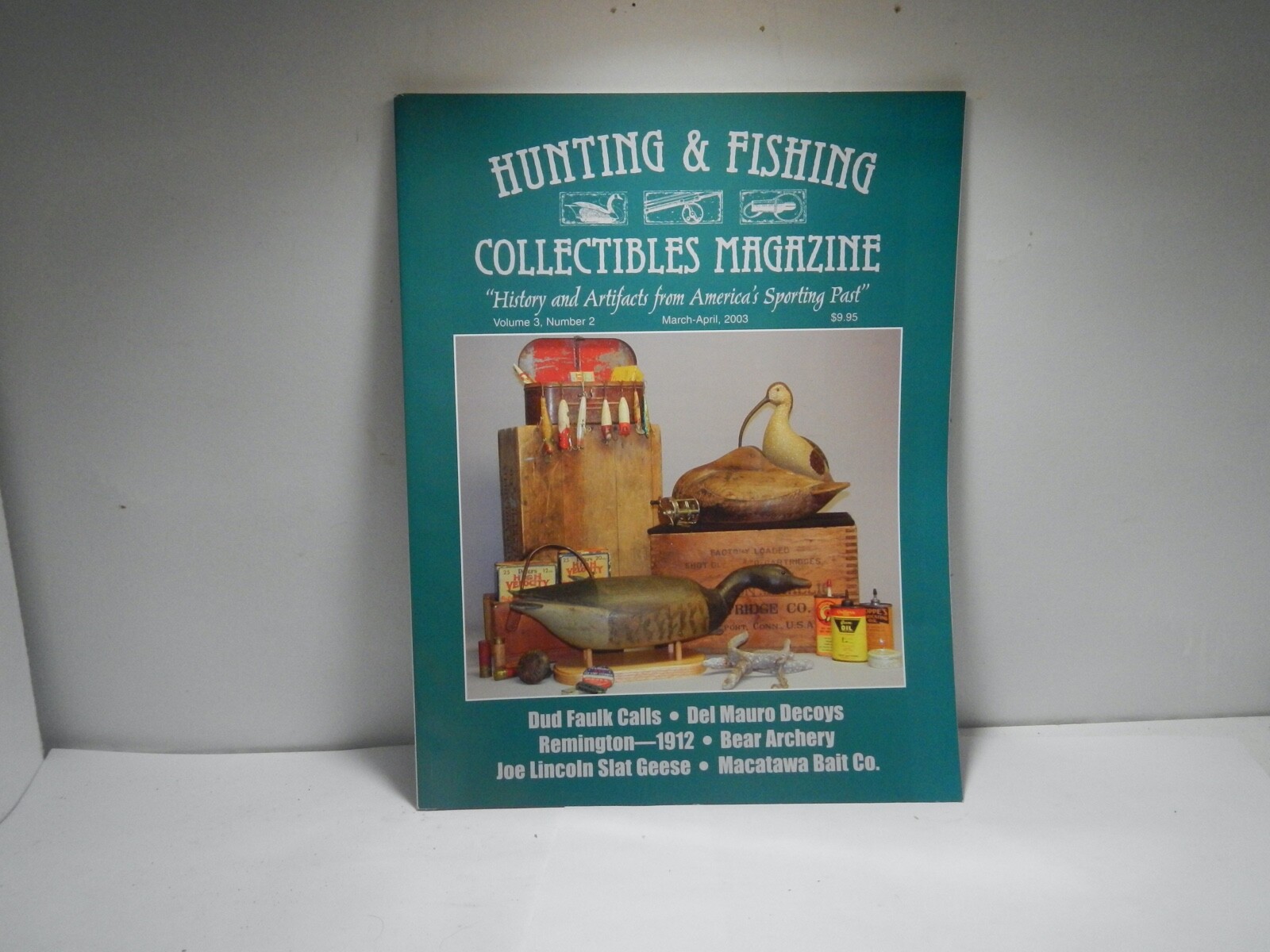 Vintage Magazine Hunting and Fishing Collectibles March 2003 Decoys
