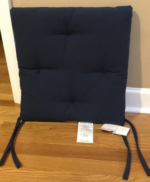 Pottery Barn Dakota Ink Samantha Tufted Bench Cushion For Sale