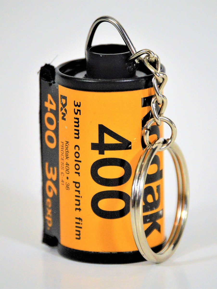KODAK KEYCHAIN MADE FROM RECYCLED 35 MM FILM CANISTERS, KODAK 400