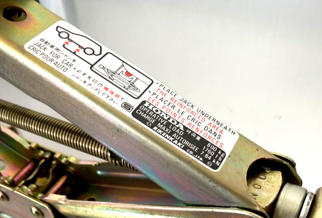 97-01 HONDA CR-V EMERGENCY SPARE TIRE LIFT JACK WITH TOOL KIT RD1