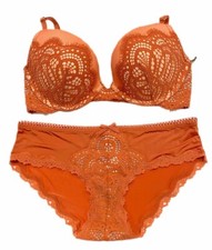 Victorias Secret Dream Angels Set Push up Bra  Cheekini Panty 32D / XSmall