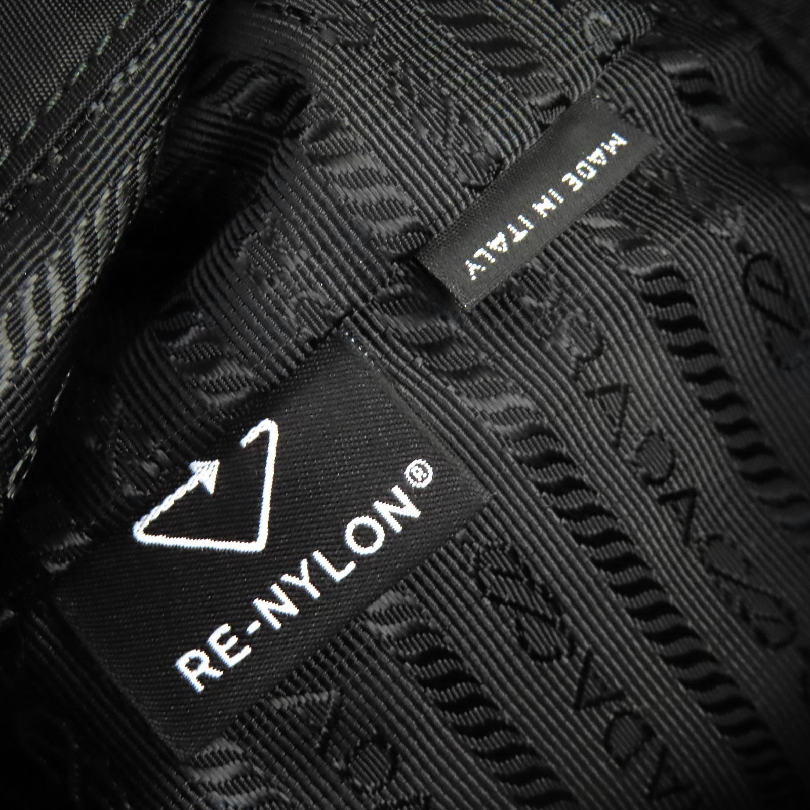 Pristine PRADA Pouch Triangle logo triangular pla… - image 10