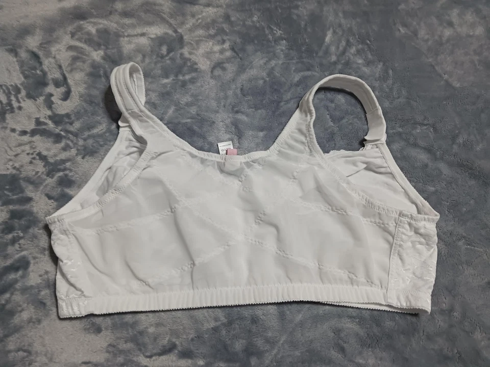 Comfort Choice Bra Womens 46DDD White Front Close Wireless Lace Full Coverage - Image 2 of 4