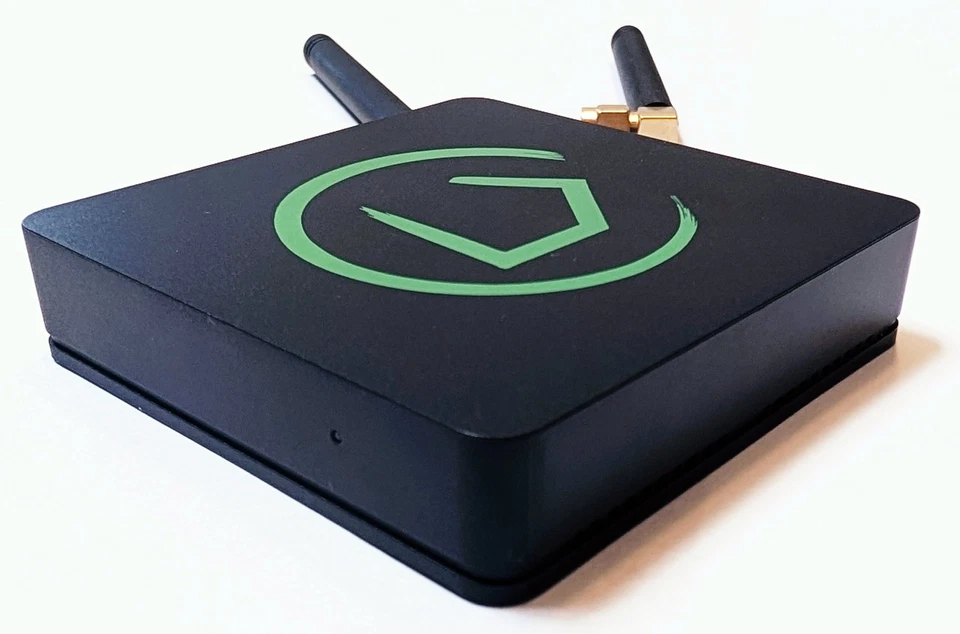 Hubitat Elevation Home Automation Hub (C-8) con Alexa, Apple HomeKit, Google... Foto 4 de 4