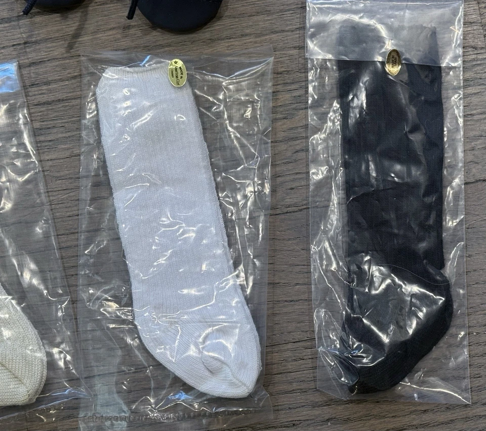 American Girl Doll Addy’s Pleasant Company Retired Shoes & Socks - COMPLETE - Image 4 of 4