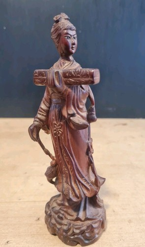 ANTIQUE HAND CARVED FIGURE OF A BEAUTIFUL JAPANESE LADY 7" - Picture 19 of 19