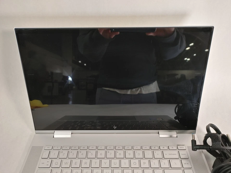 HP Envy x360 Convertible 15M-ES1013DX Core i5-1155G7 2.50 GHz 8 GB 512 GB NVMe - Image 4 of 4