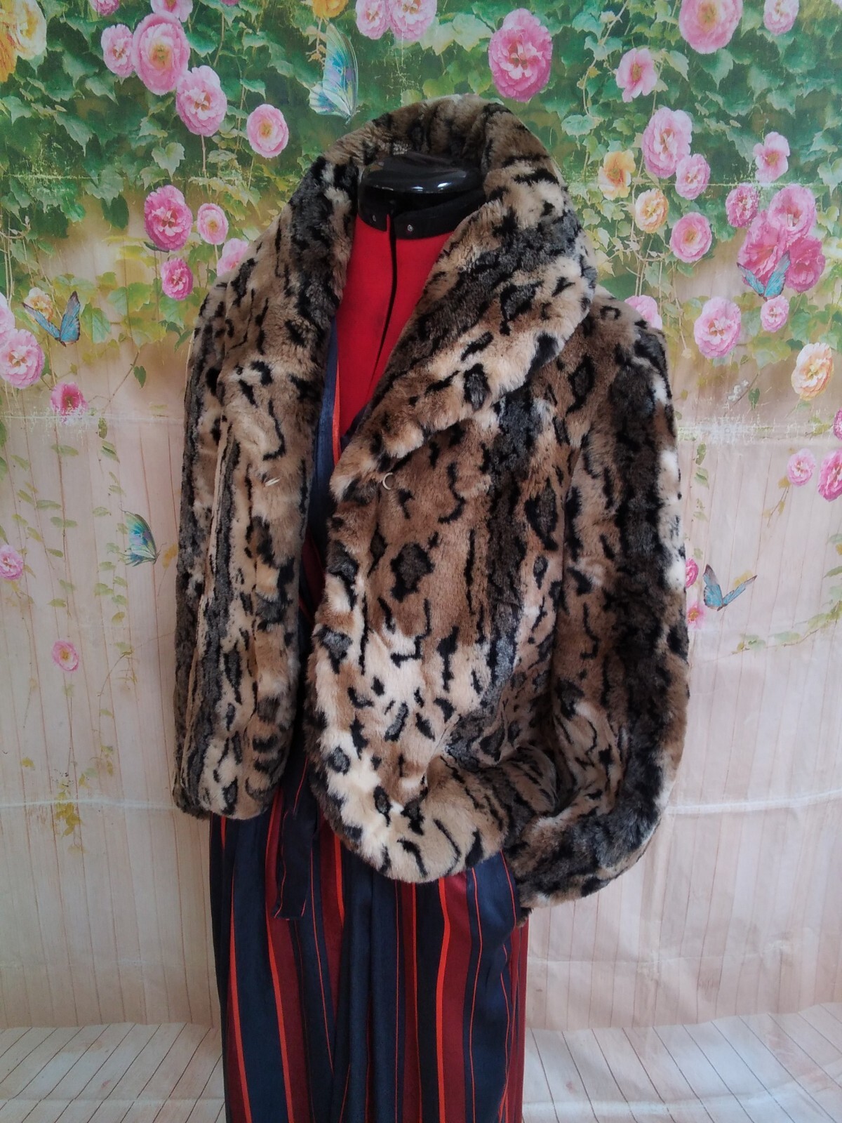 Women's Size 12 Faux Fur Animal Print Cropped Fake Fur Coat eBay