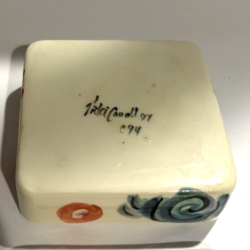 Vicki Carroll Pottery Splish Splash Square Trinket box 1994 - Picture 6 of 9