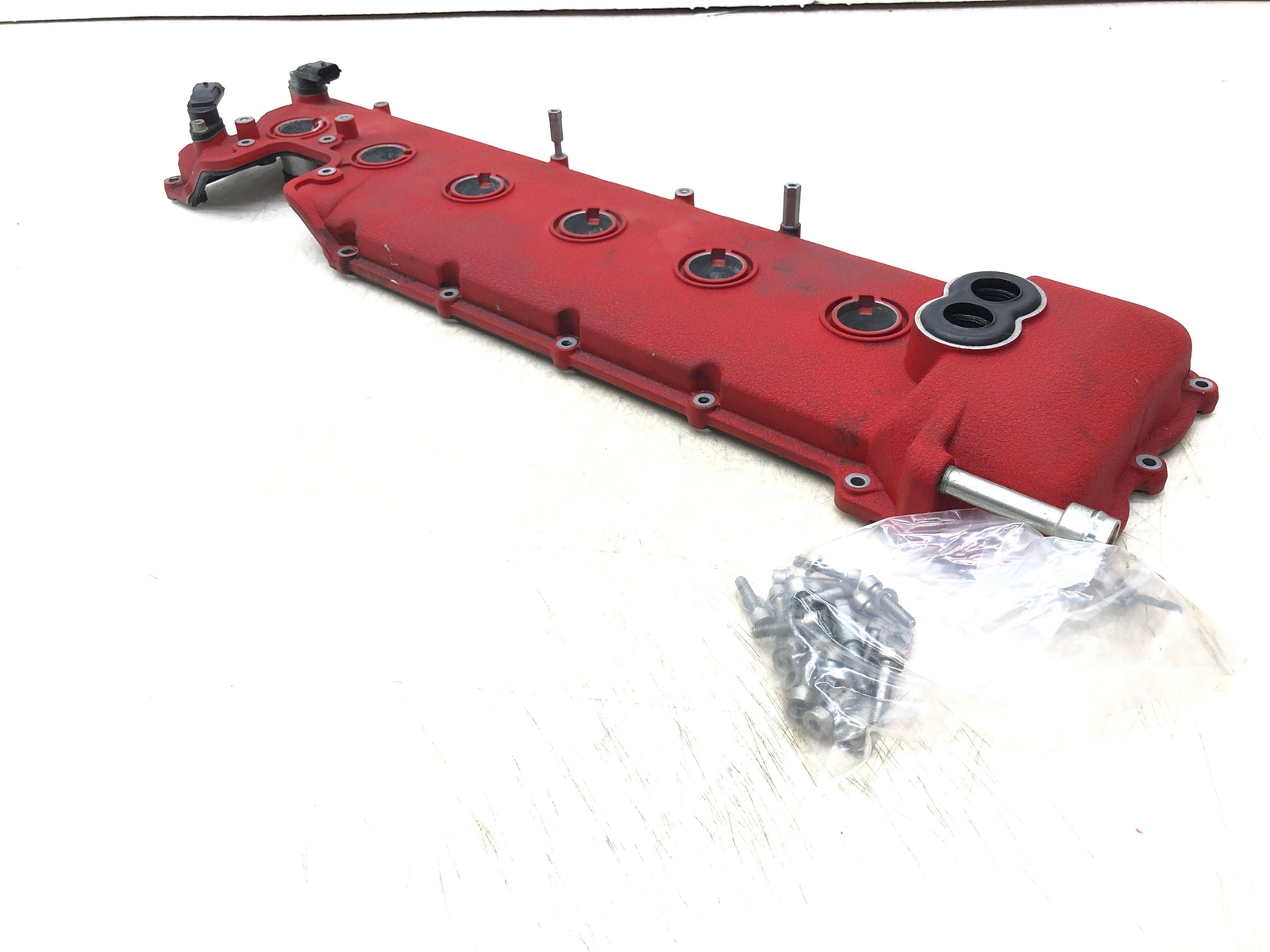 2017-2020 FERRARI GTC4LUSSO 6.3L F140 LEFT ENGINE VALVE COVER 317787 OEM