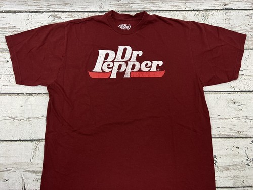 Dr. Pepper Soda Men's Maroon Spell Out 100% Cotton Short Sleeve T-Shirt - XL