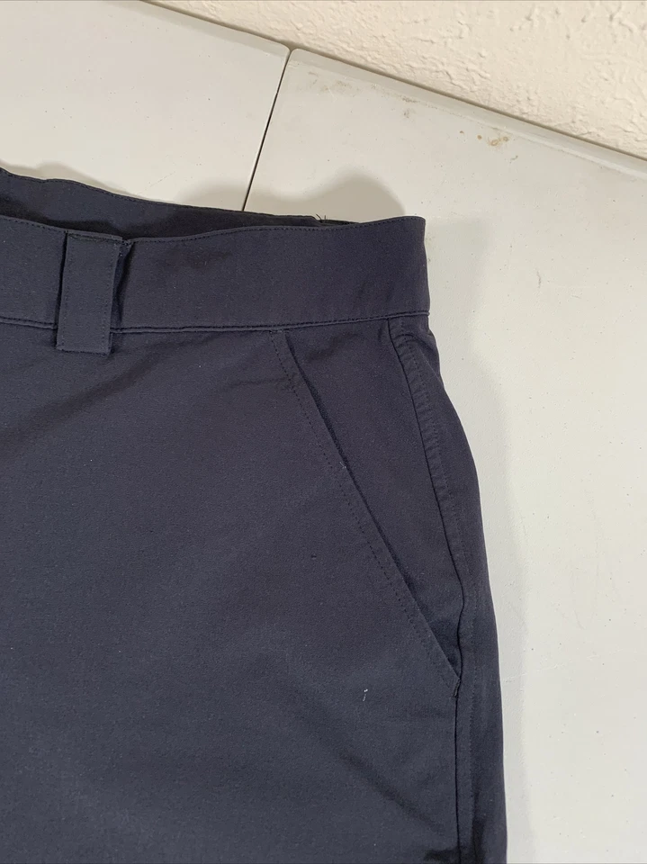 Pantalones Cortos Para Hombre Under Armour Heat Gear Frente Plano Talla 36W x 9" Entrepierna Negros Foto 3 de 4