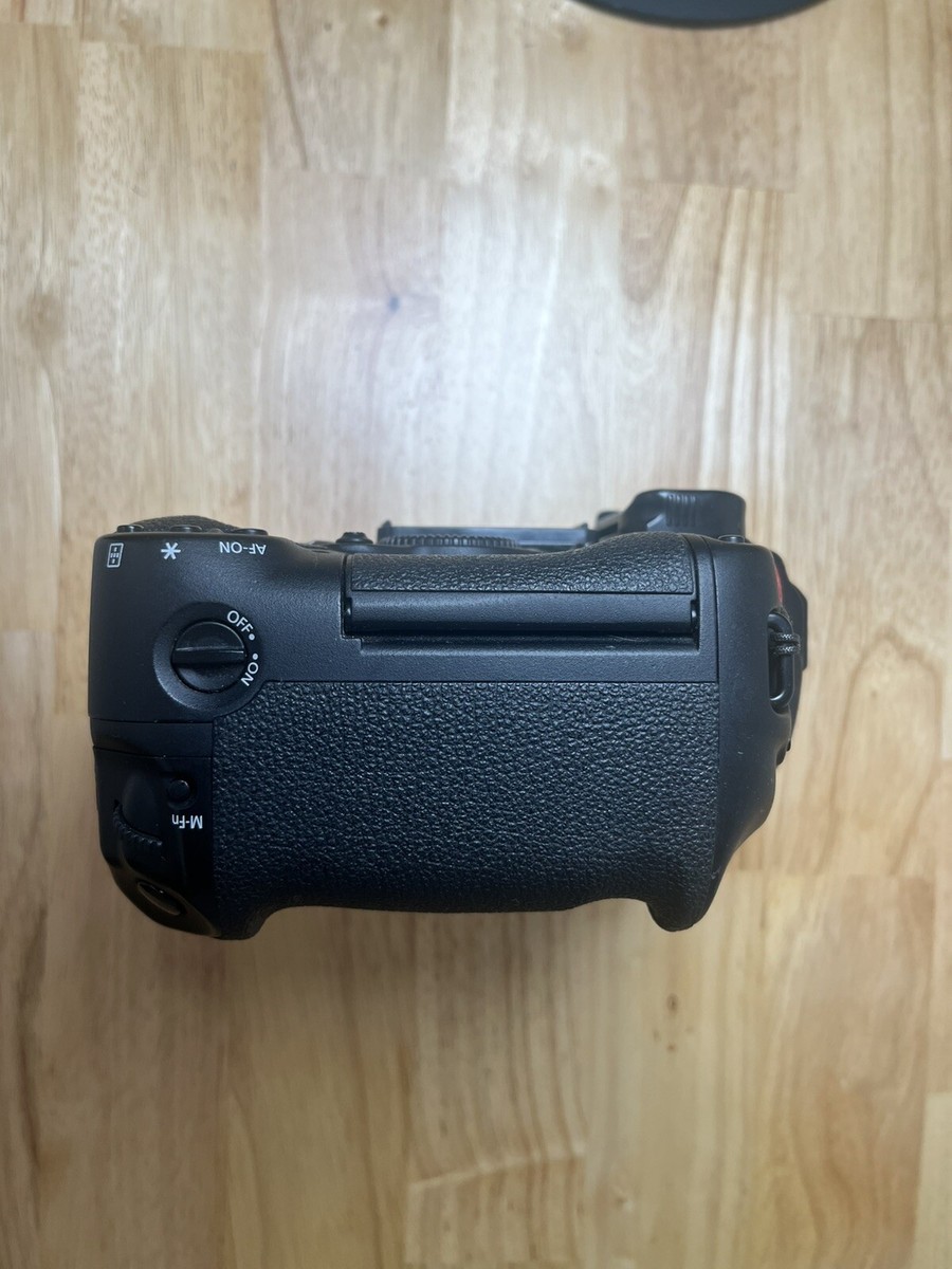 Canon EOS-1D C 18.1MP Hybrid DSLR Camera - Black (Body Only Canon EOS-1D C 18.1MP Hybrid DSLR Camera - Black (Body Only