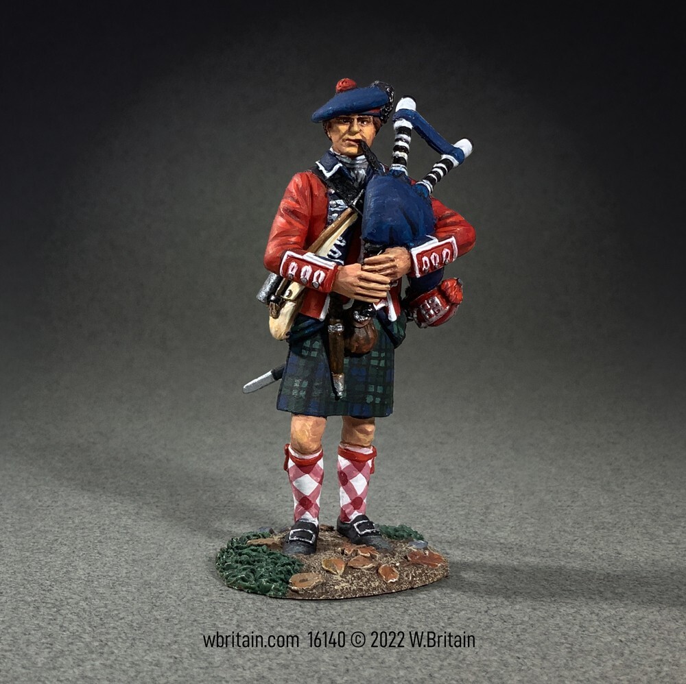 BRITAINS SOLDIERS CLASH OF EMPIRES 16140 - Piper 42nd Royal Highland Regiment