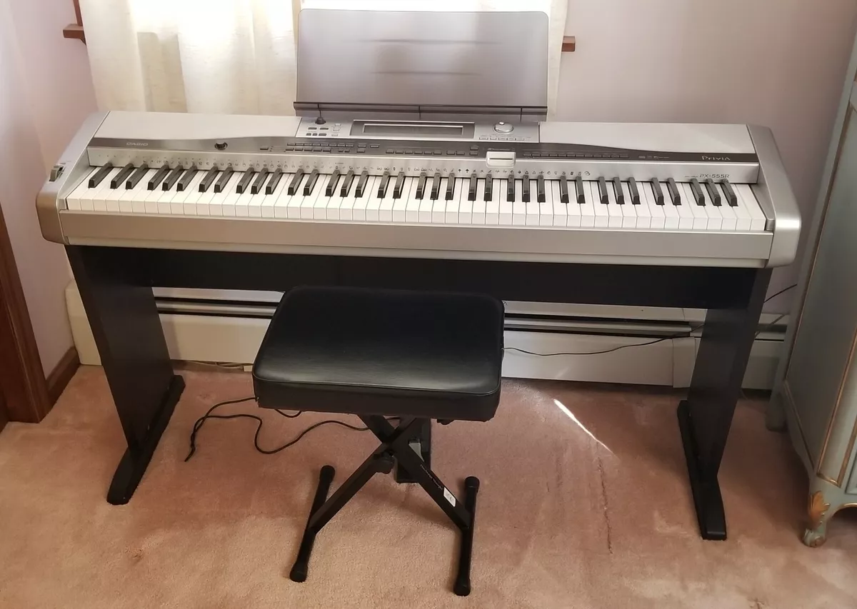 Casio Privia PX 555R Keyboard