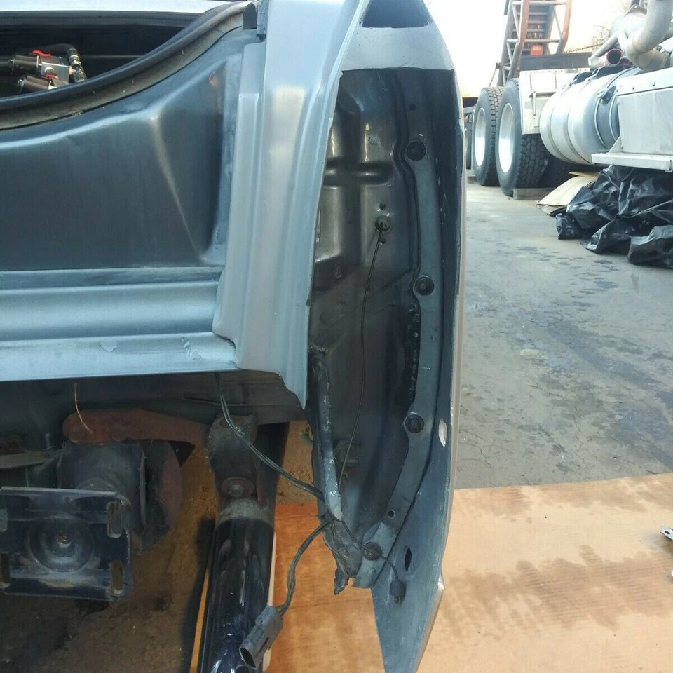 Задние 1/4-панельные наполнители для 1980-1992 Cadillac Fleetwood Brougham/Coupe Deville - Изображение 3 из 4