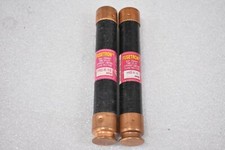 BUSSMAN FUSETRON FRS-R-10 DUAL ELEMENT TIME DELAY FUSE 600VAC/300VDC LOT OF 2 