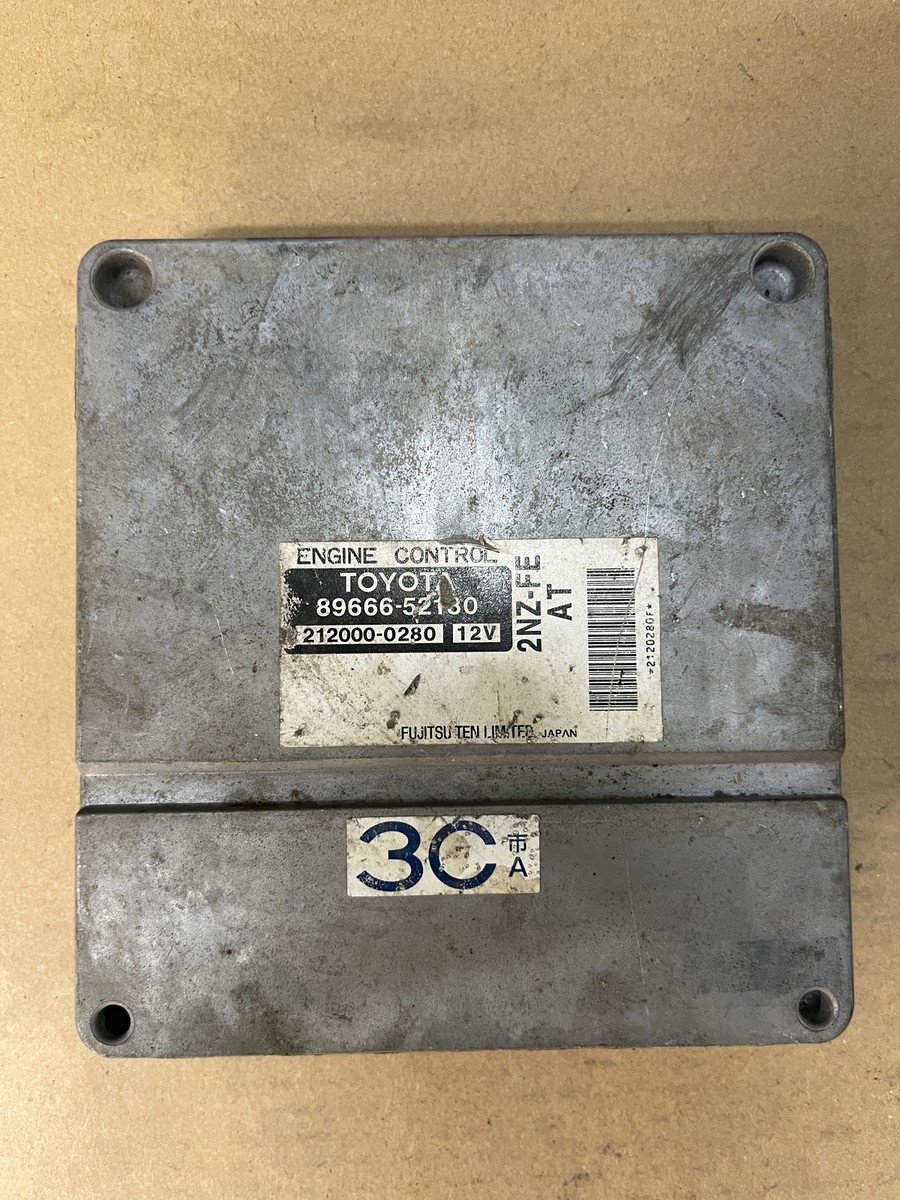 TOYOTA FUNCARGO 89666-52130 ECU ECM COMPUTER | eBay