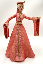 TONNER DEJA VU 16" DOLL WITH 2014 ARTIST MUSE OUTFIT LE 500 WITH STAND