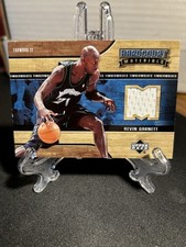 2006-07 NBA Upper Deck Hardcourt Kevin Garnett Materials Relic Game Used MEM 