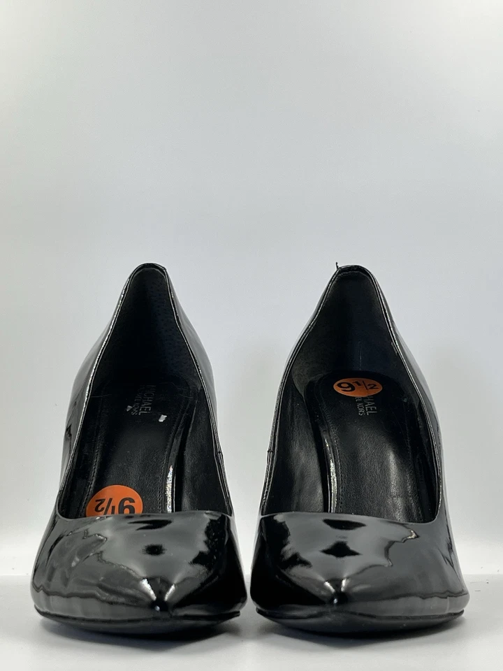 Biqueira agulha feminina Michael Kors couro envernizado preto tamanho 9,5 M EUA - Imagem 4 de 4