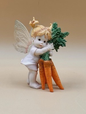 Enesco Little Kitchen Fairies Thanks A Bunch Fairie 2001 Carrots Resin 102541