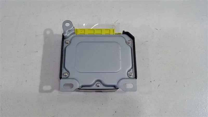 2021 - 2024 三菱 MIRAGE RESTRAINT 诊断计算机模块 SRS 8635A602 — 第 3/4 张图片