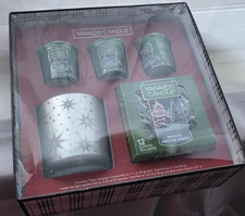 Yankee Candle Magical Frosted Forest Christmas Gift Set - Votives & Tea Lights