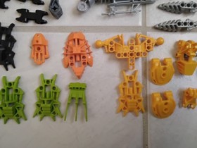 Lot of 100+ Lego Bionicle Masks Heads Shields Swords Head & Replacement Parts