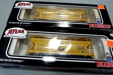 HO Atlas Trainman 2 x Chessie System ACF 3560 Rounded Hoppers 601366/601359
