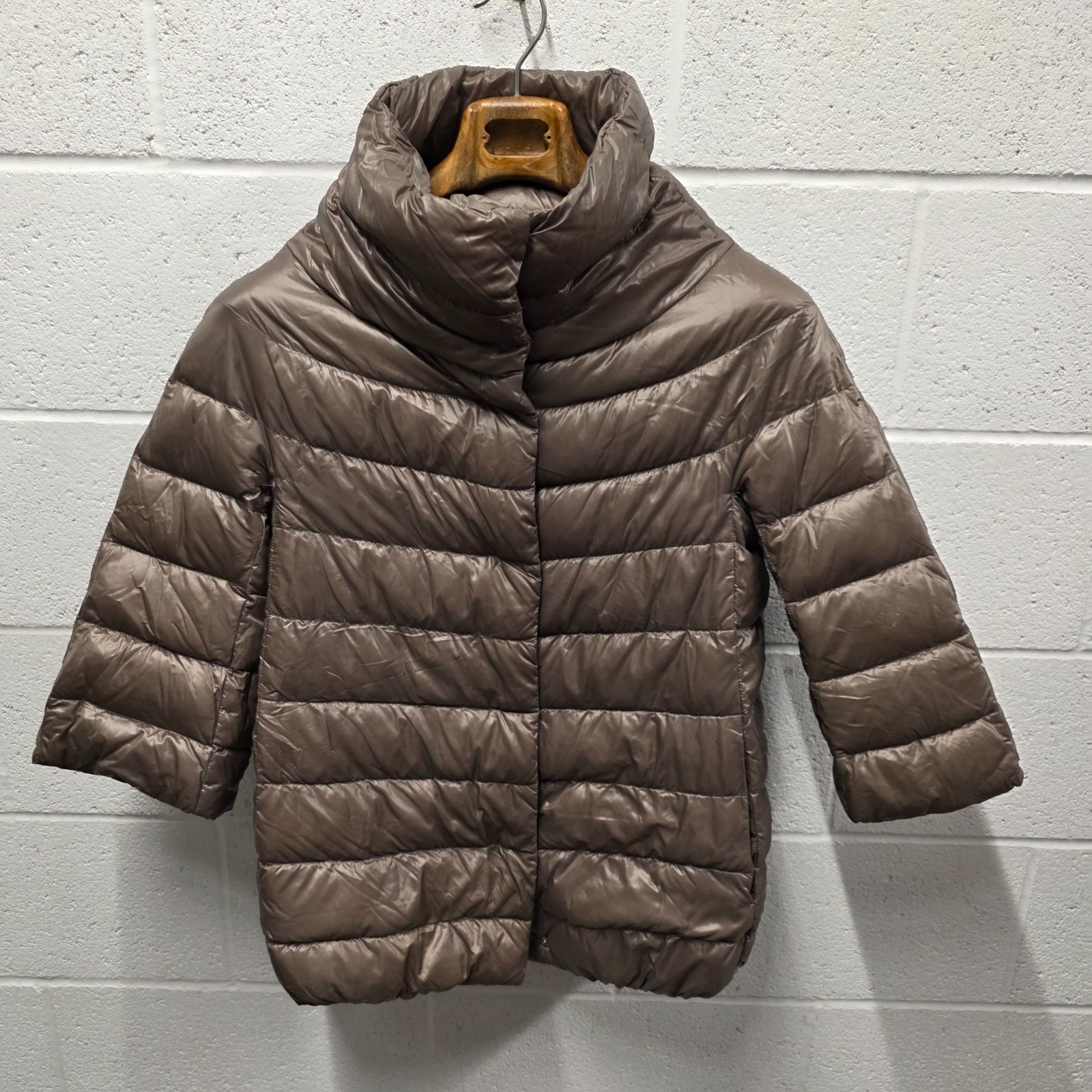 Herno Womans Authentic Down Puffer Jacket Size 40… - image 1